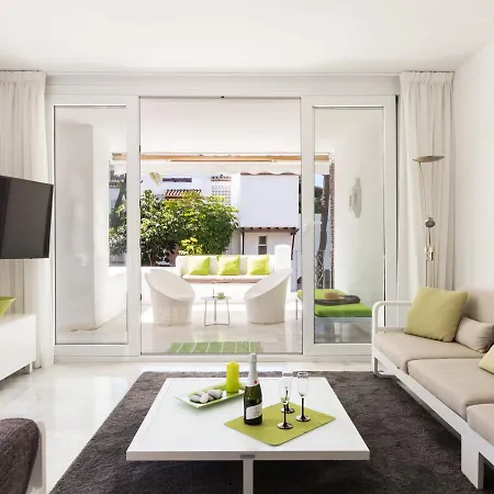 Alcazaba By Interhome Lägenhet Estepona
