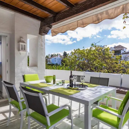 Alcazaba By Interhome Lägenhet Estepona